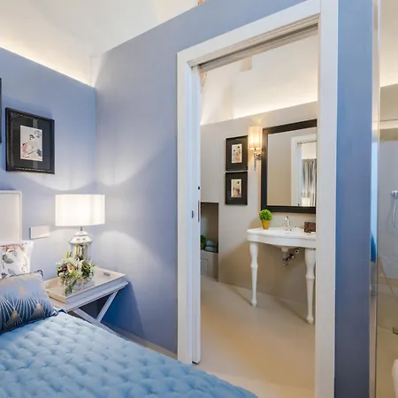 Luxury With Courtyard Pool * Lucca