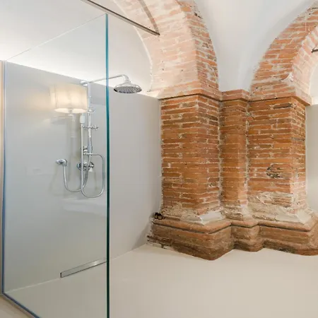 Appartamento Luxury With Courtyard Pool Lucca